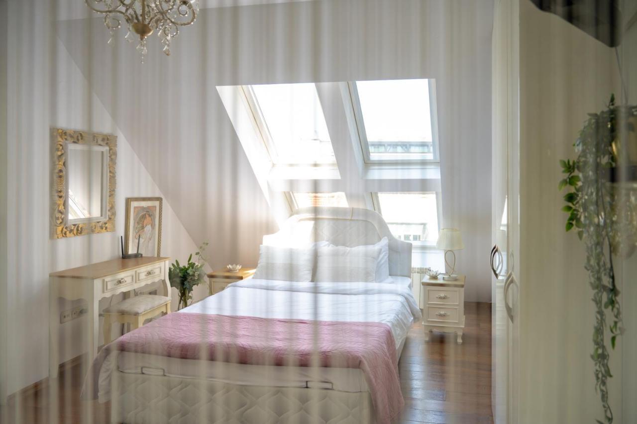 Sunny Studio With A View In Top Center Sofia Eksteriør bilde